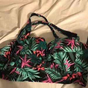 Torrid Bikini Top size 2 - NWT OBO
